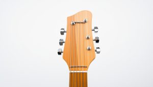 Best Left-Handed Guitar Chords 2026