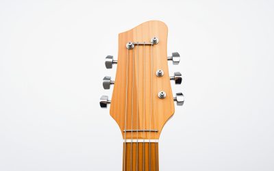 Best Left-Handed Guitar Chords 2026