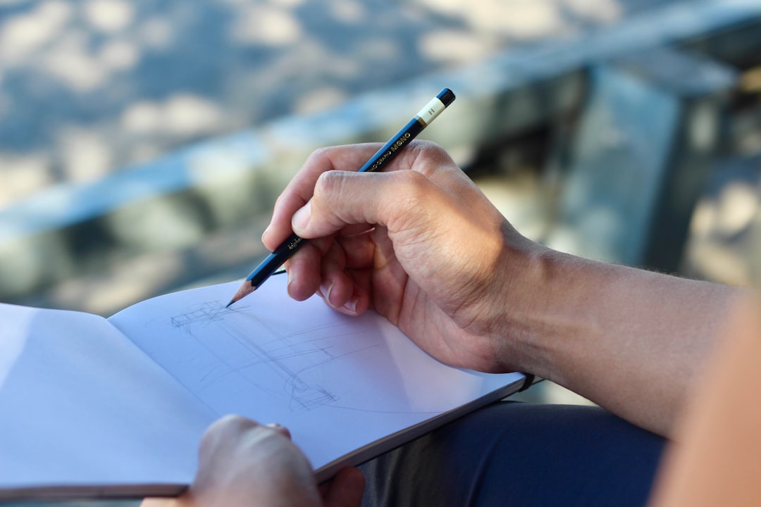 How to Play Guitar Left-Handed: A Beginner’s Guide