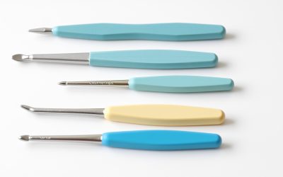 Best Left Handed Crochet Hooks: Comfortable Sets for Lefties