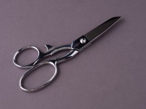 How to Clean Left Handed Kitchen Shears (2026): Step-by-Step