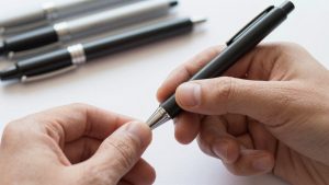 Best Left Handed Pens for Small Handwriting in 2026: Compared and Ranked