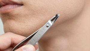 Best Tweezers for Chin Hair: Slant, Pointed and Round Tips